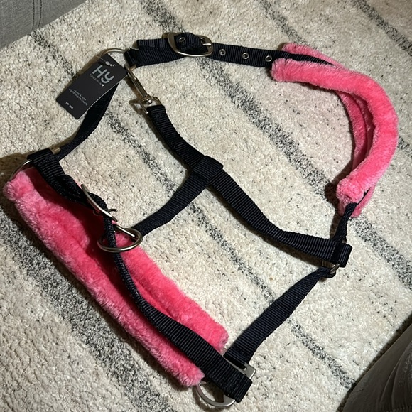 Hy Two Tone Faux Fur Halter / Navy/Pink - Picture 6 of 6